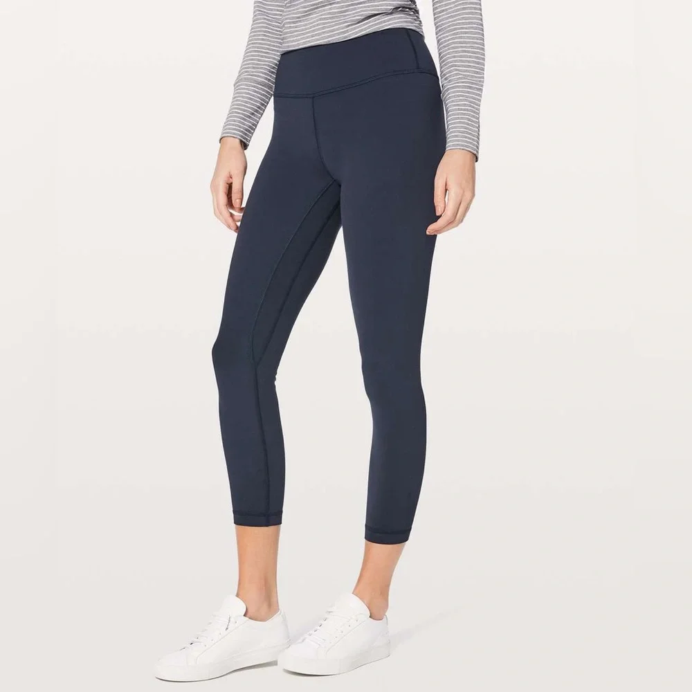 Lululemon Align Pant II *25" - wear on behind - Picture 1 of 8